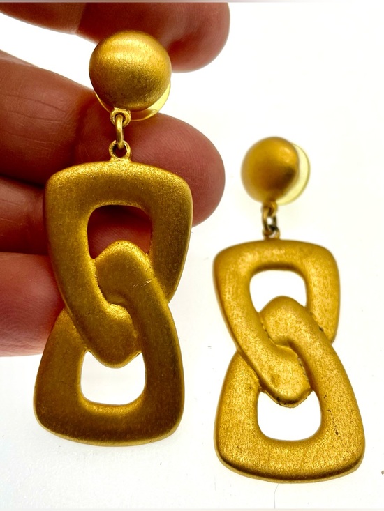 Vintage Gold Tone Link Drop Earrings Matte Brushed Modernist Statement Pierced - Picture 7 of 7